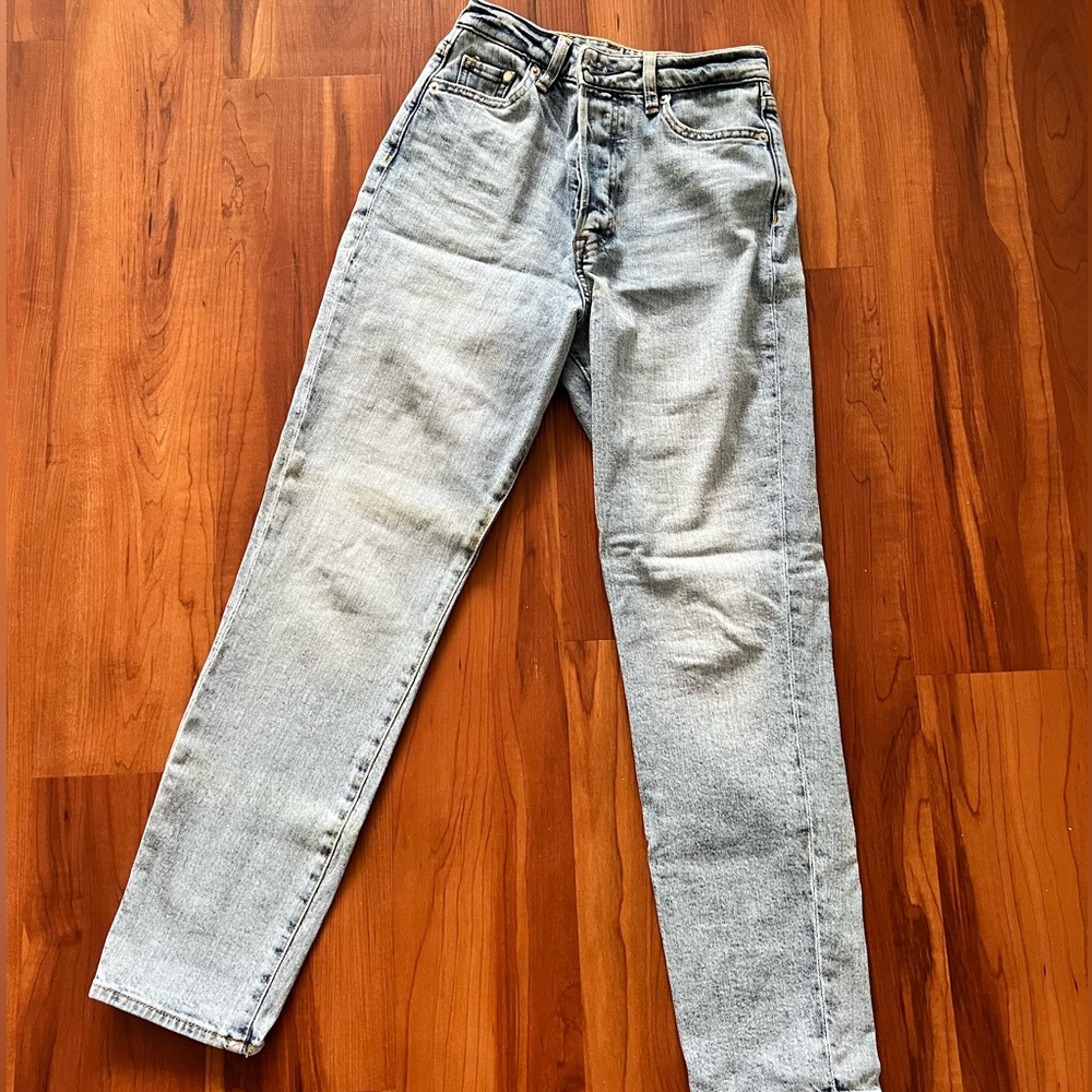 H&M Mom Jeans